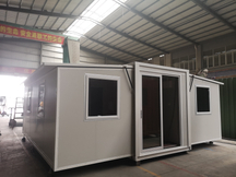 Expandable container house